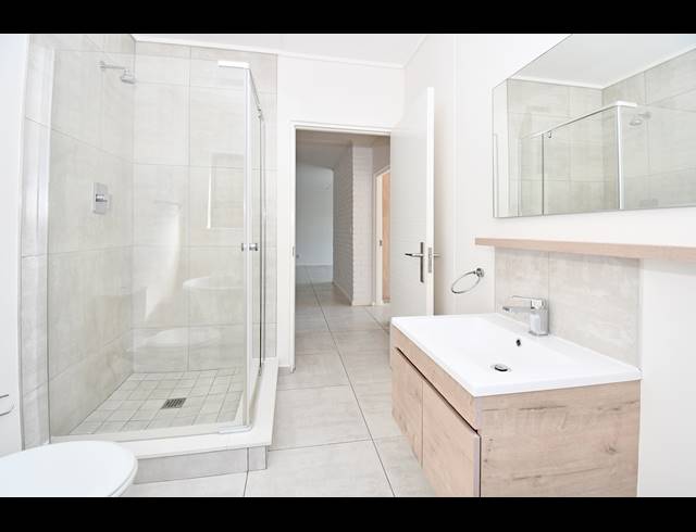 3 BEDROOM APARTMENT FOR SALE IN NOORDHANG